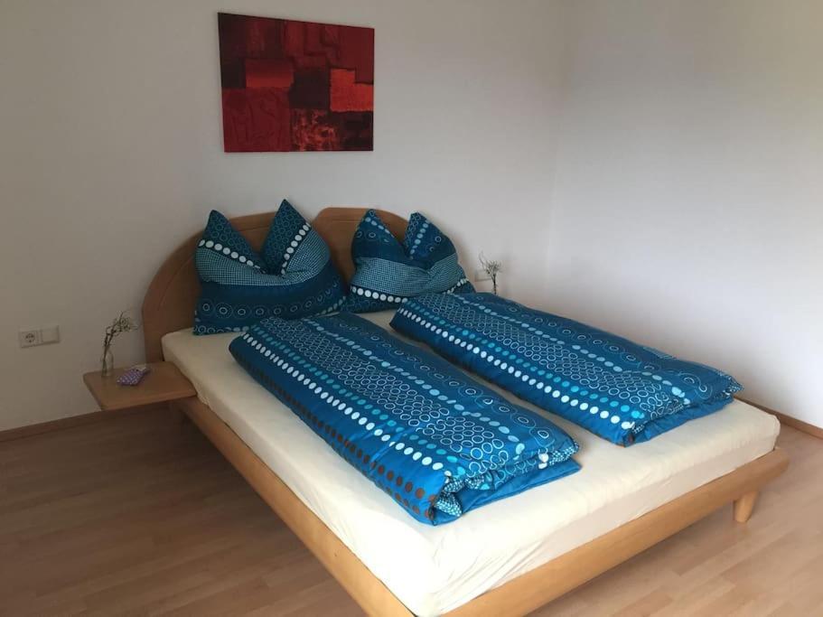 Ruhige Schoene 2-Zimmer Ferienwohnung ฮุยส์ ภายนอก รูปภาพ